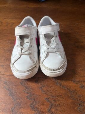 Toddler Nike Court Legacy White and Pink Sneakers size 10c